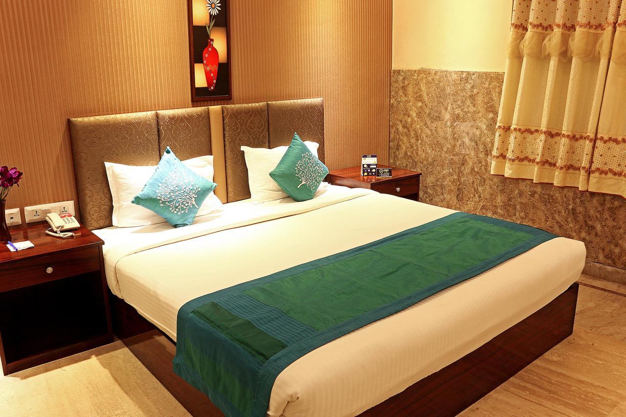 כלכותה Oyo 1994 Shree Krishna Hotel & Resorts מראה חיצוני תמונה